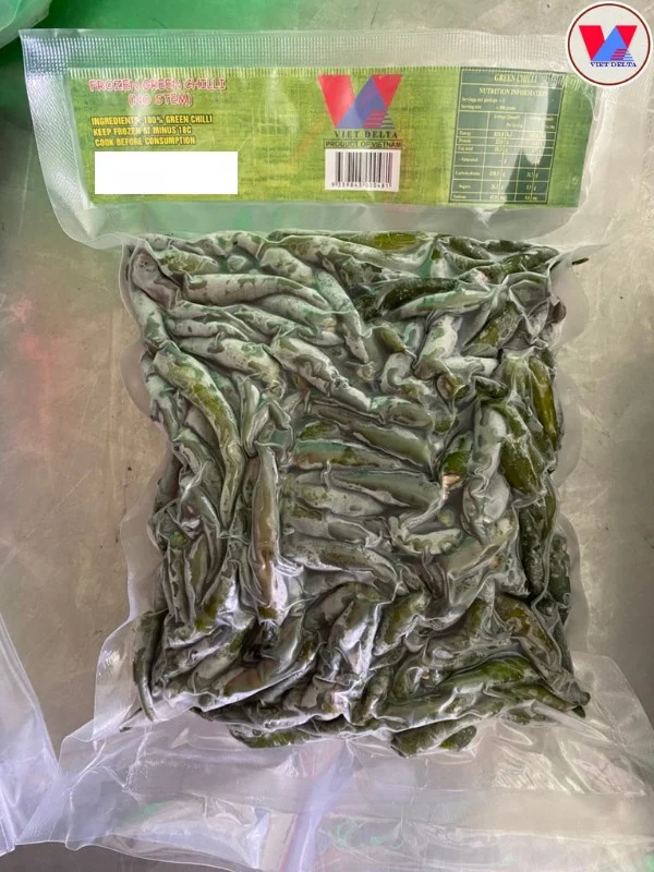 High Quality Bulk FRESH & FRONZEN RED SPICY CHILI from VIETNAM - Wholesale Price with Free Tax Hot Offer!