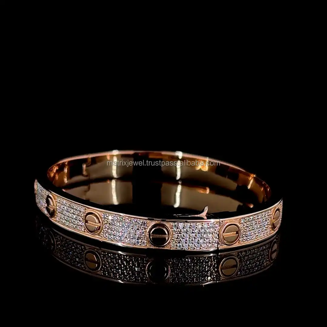 Factory wholesale luxury Brand Jewelry 925 Starling Silver Charm Diamond Engraved Screw Bracelet for Women