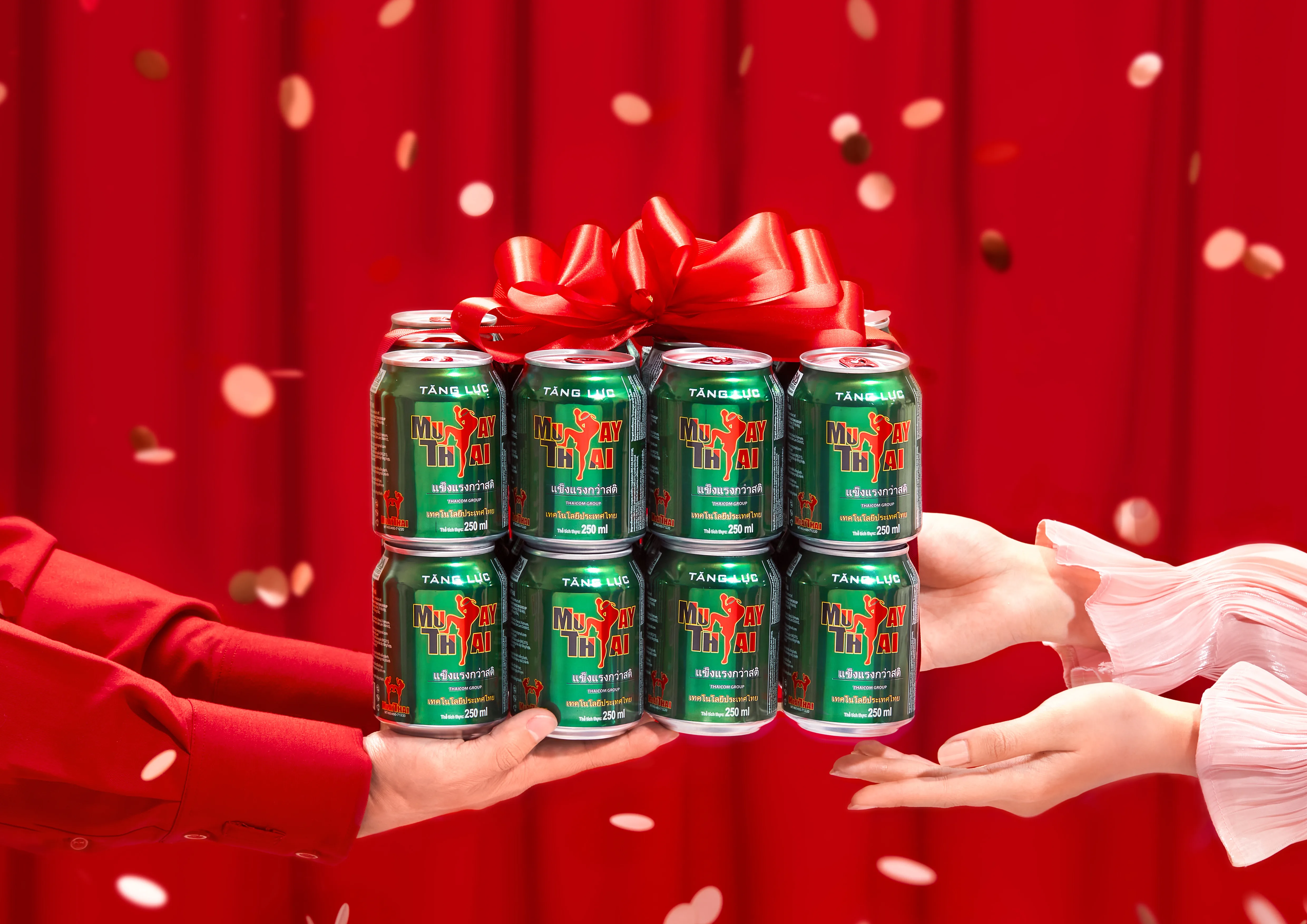 Wholesale Beverage Energy Drink Muay Thai Yellow Color 24 Months Self Life ISO Certificate Thaicom Brand Vietnam