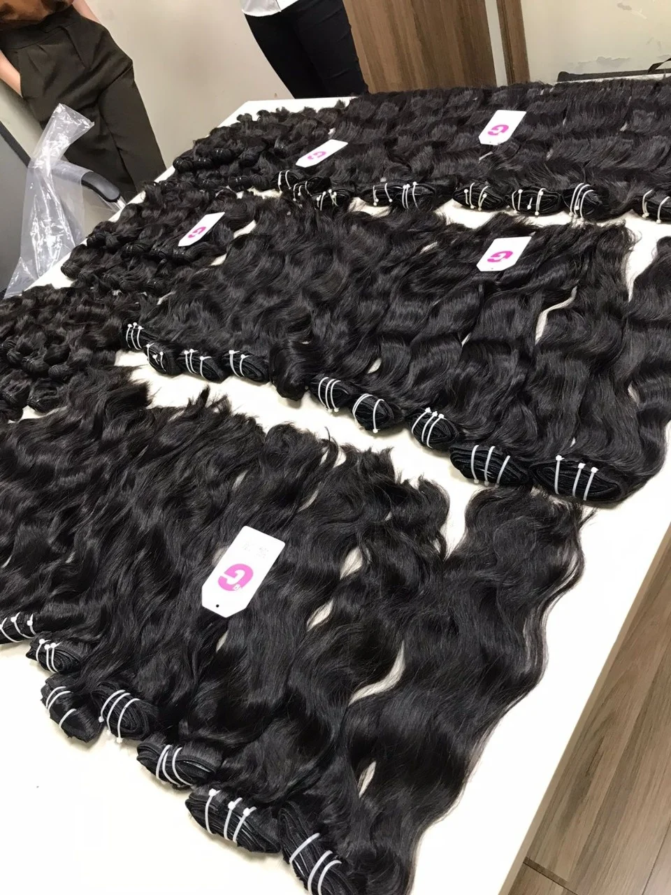 High Quality HUMAN HAIR EXTENSION Virgin Remy hair Wholesale price from real Vietnamese Vendor