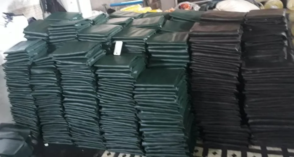 Genuine quality 3w rexine soft top canvas hood canopy carpa top roof for Bajaj tvs ape tuk tuk at best price in madagascar