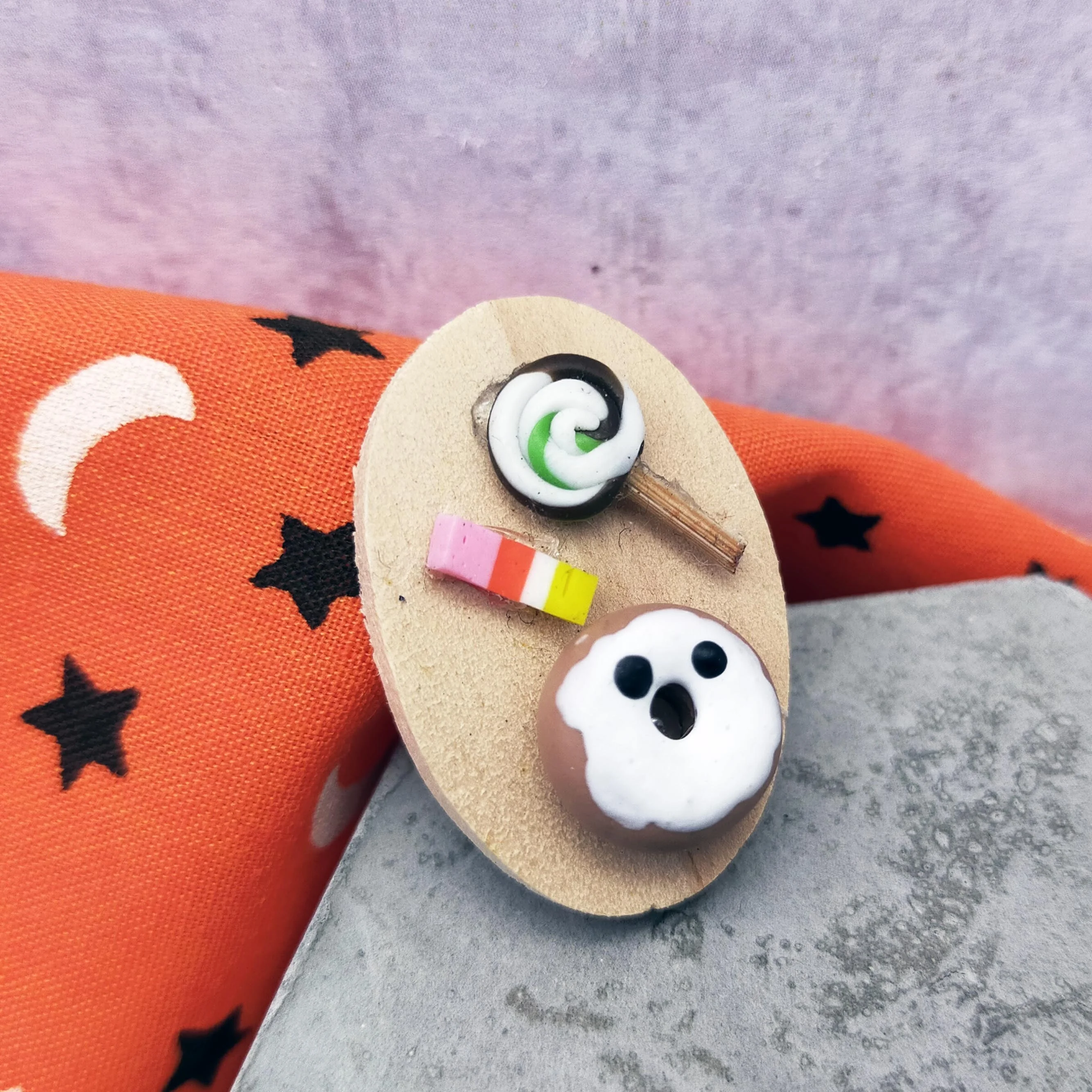 Miniature Dollhouse 1:12 Halloween Magical Candy Lollipop Donuts