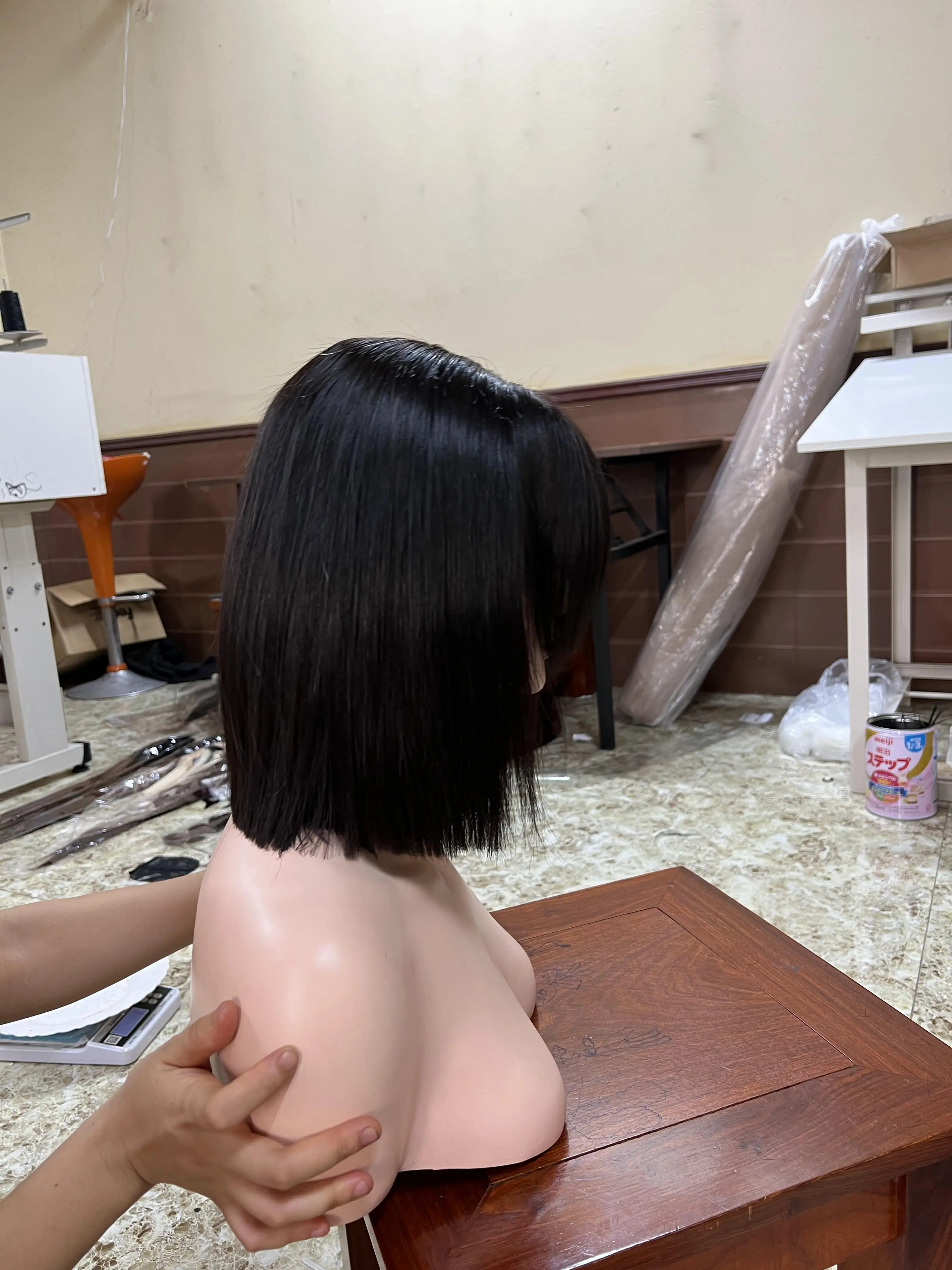 Best Seller 12A Grade Virgin Hair 10 Inches Full HD Transparent Black Style Bone Straight Bob Wig for Women Training Heads