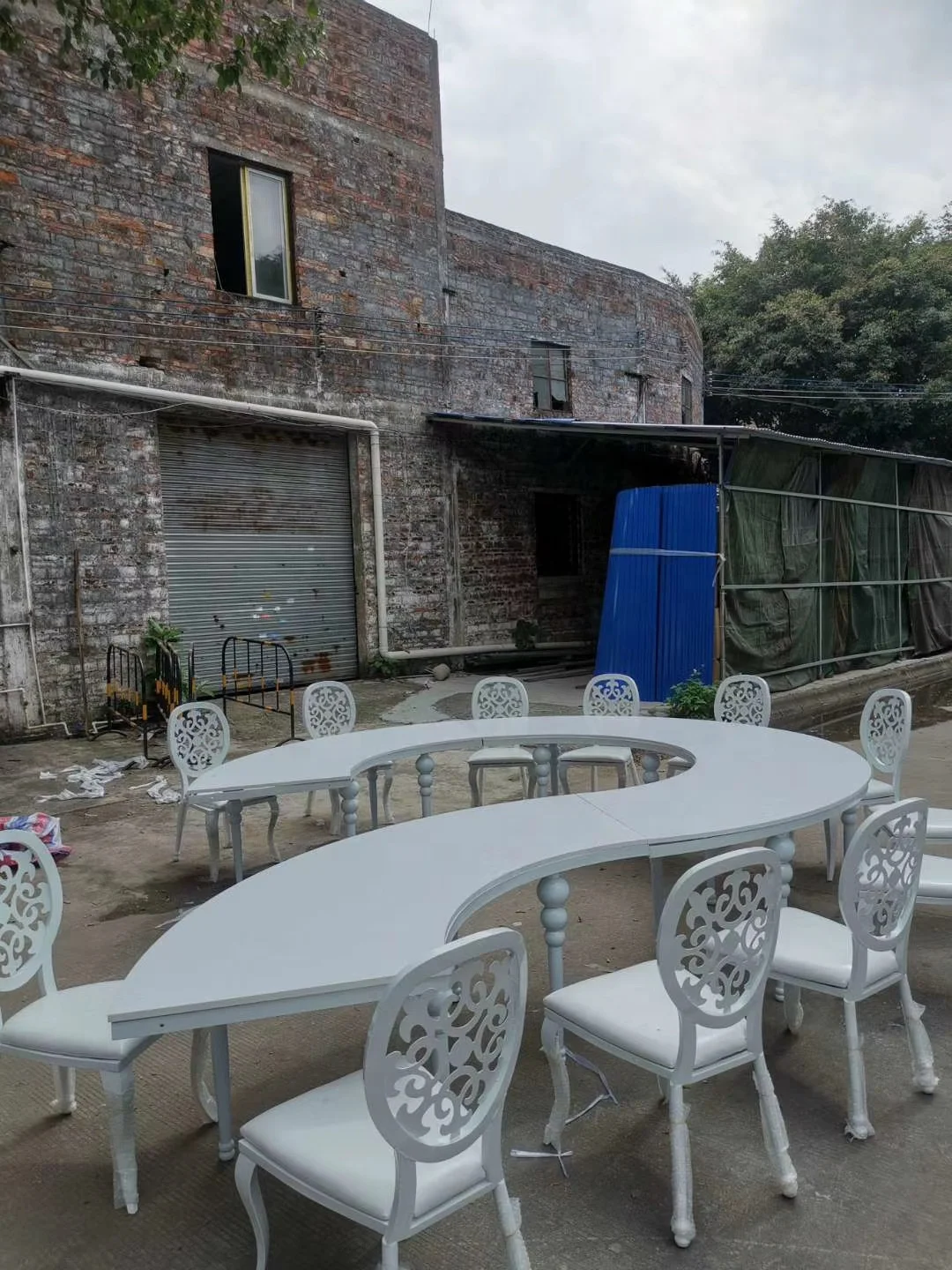 Luxury Stainless Steel Banquet Dining Dinner Glass Serpentine Wedding Table