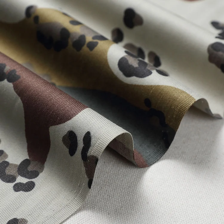 Cheap Sand Spot Cotton Card Twill Tiger Camouflage Fabric Uniform Fashion Garment Fabric