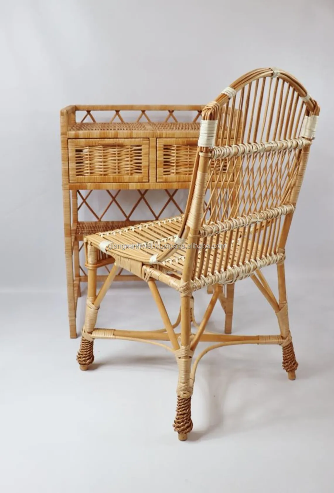 High quality comfortable natural outdoor garden living room rattan chair made in Vietnam For Hotel Chairs