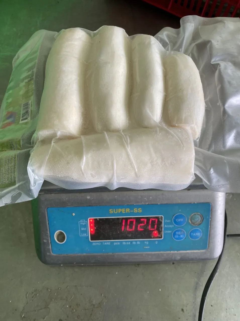 NATURALLY SWEET FROZEN CASSAVA / FAMILY RECIPE / AFFORDABLE VALUE / MADE IN VIETNAM