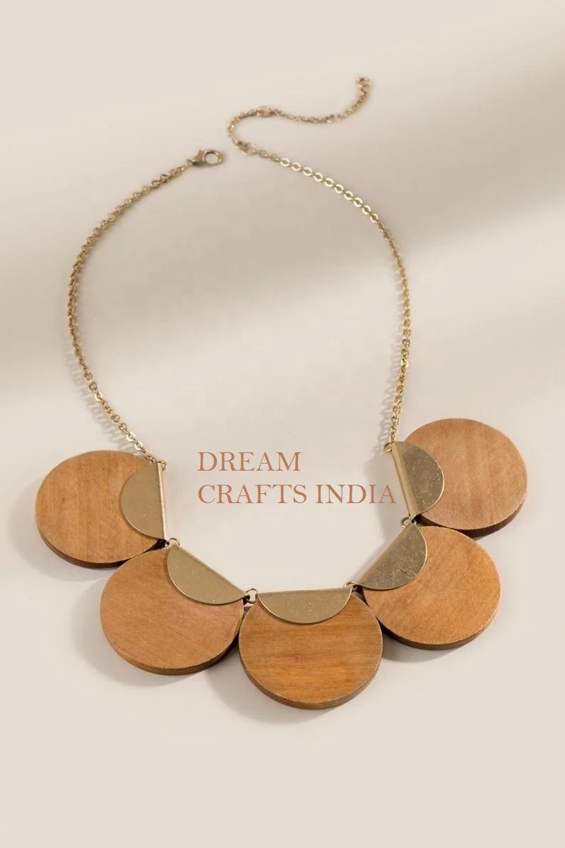 New Arrival Factory Price Wood Statement Necklace Women  Gold Antique Wooden Chunky Choker Fashion Jewelry