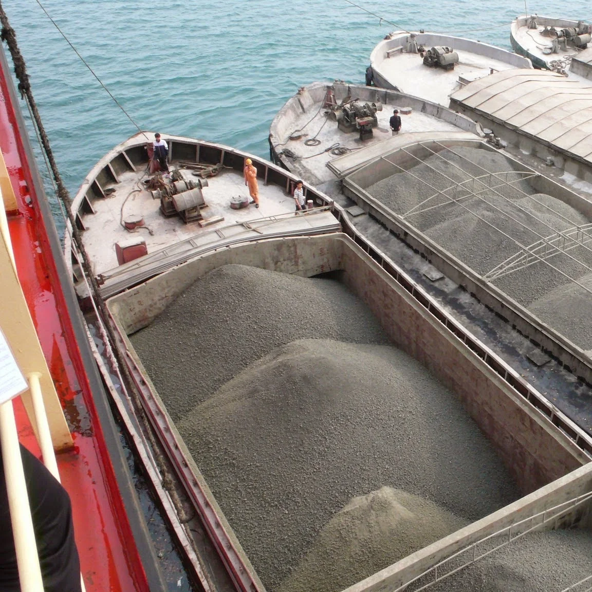 Clinker for cement