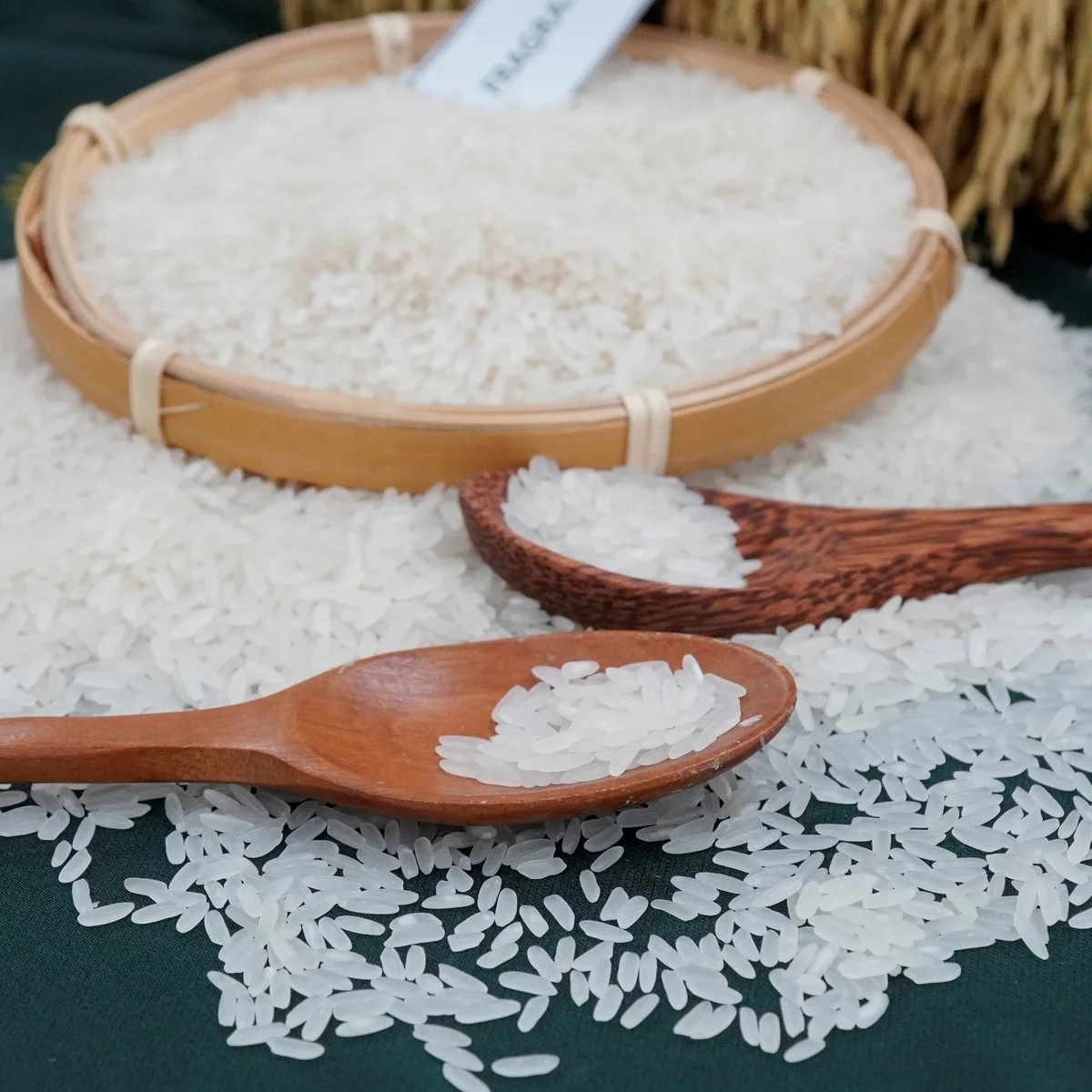 Wholesale 2022 Long Grain Fragrant Rice/White Rice DT8 Variety from Vietnam Best Supplier Contact us for Best Price