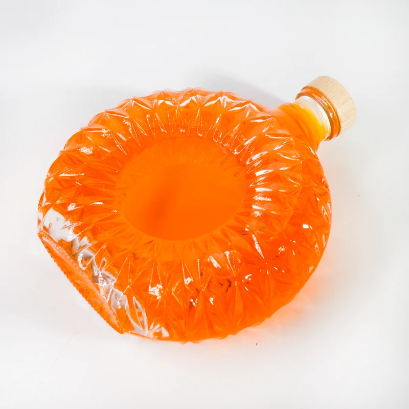 High-grade luxury brandy glass bottle with glass stopper