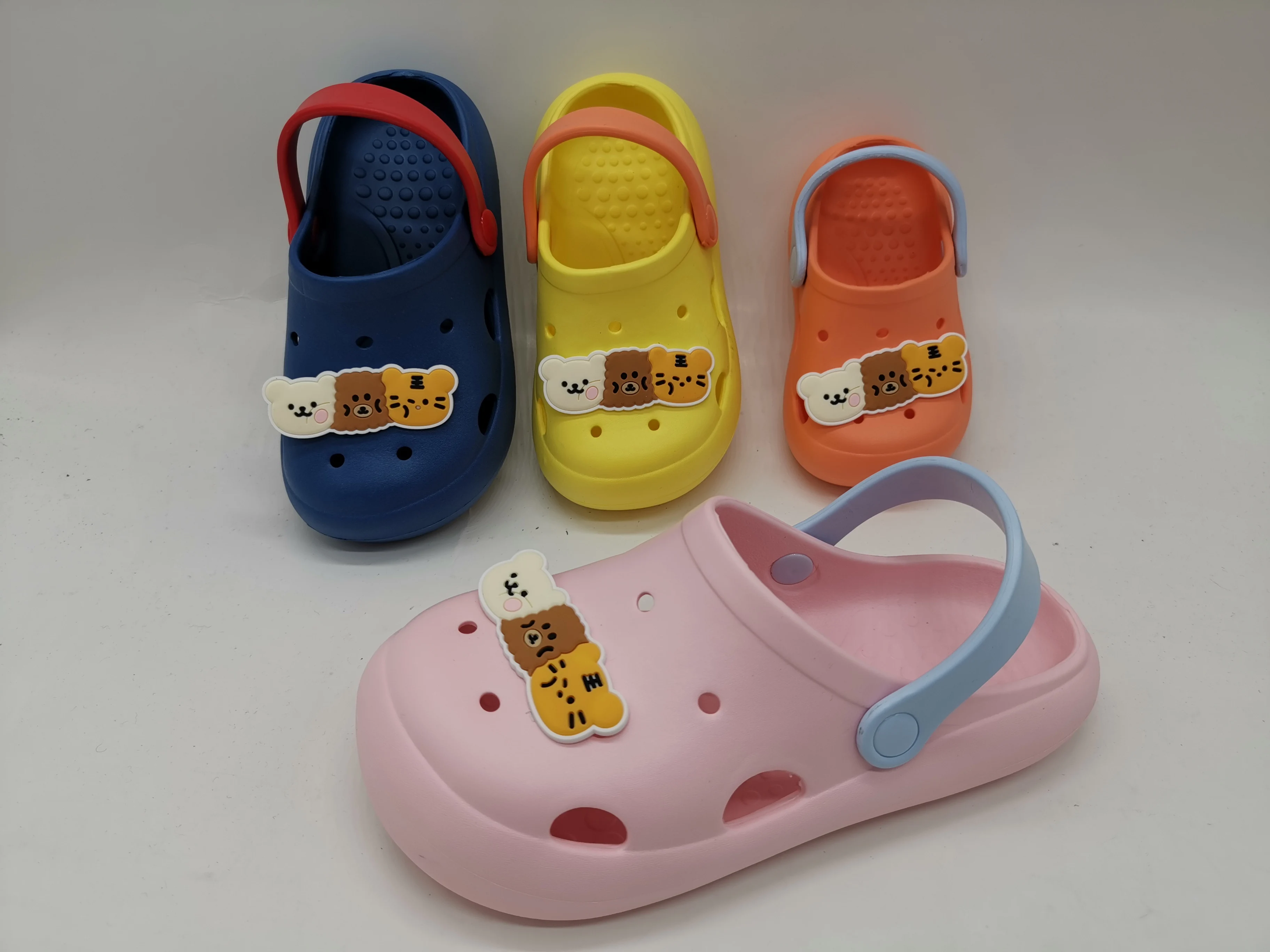 2024 Cute Animal Alphabet Pattern Eva Children Clogs Customized Durable Eva Garden Clogs Shoes Sandals Slippers for Kids