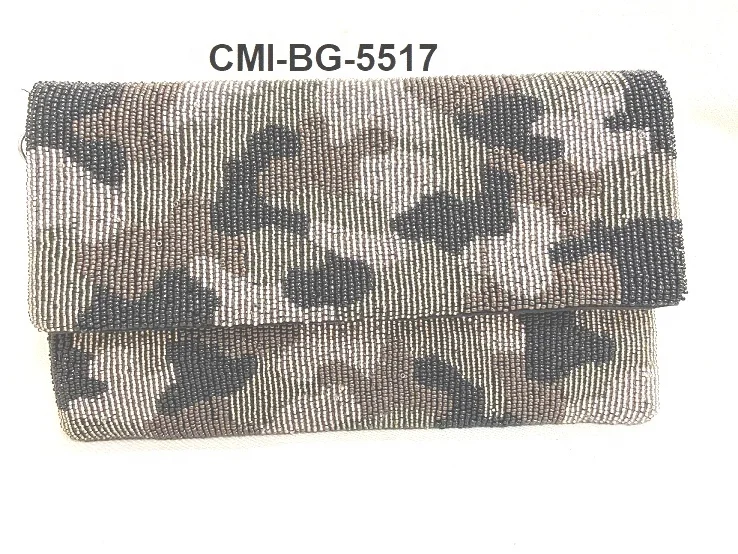  Женский вечерний клатч ручной работы с вышивкой из бисера