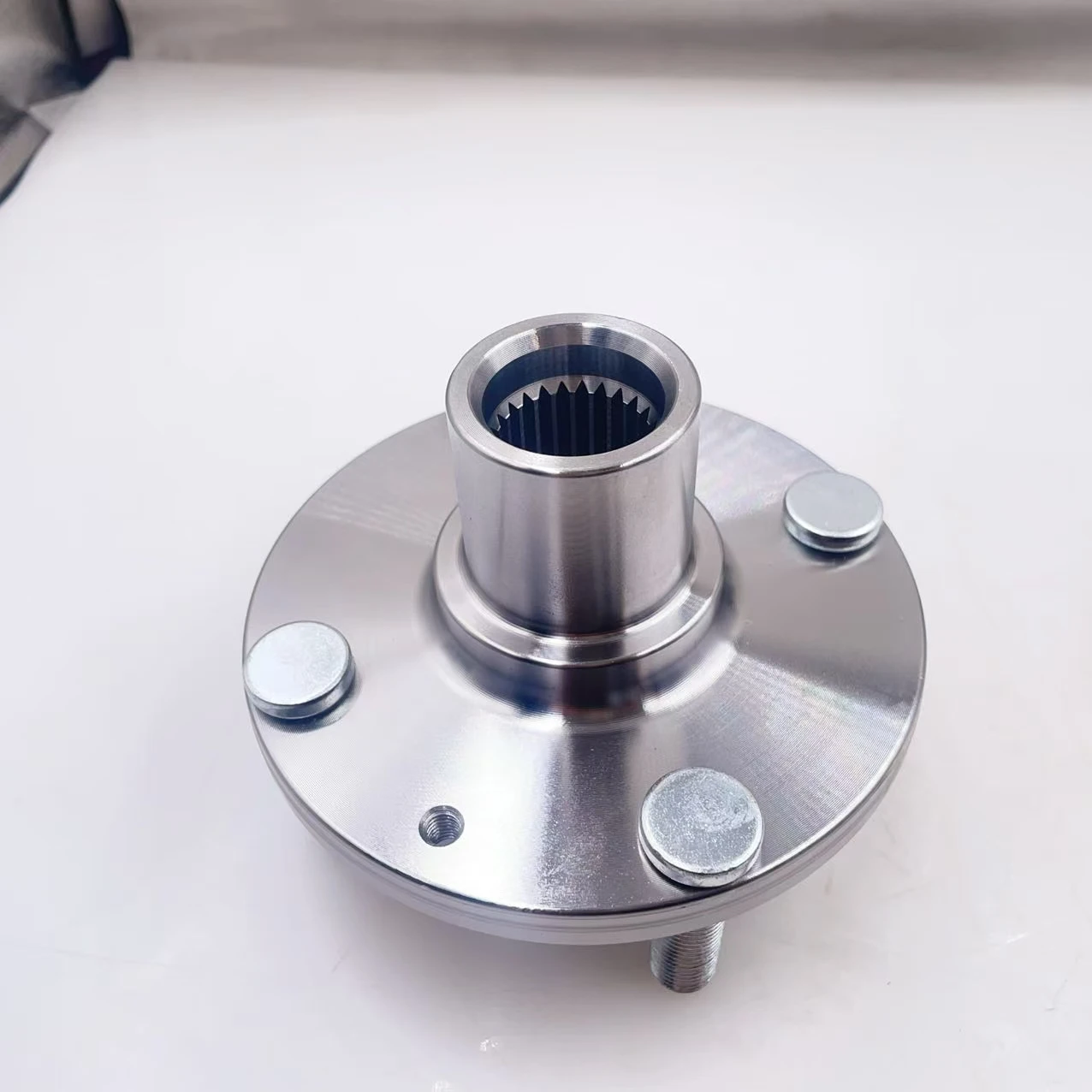 51750-25000 51750-25001 WH210017 52710-22500 52710-22100 52710-22300 512027 BR930175 DACF1122 9228031 Front Wheel Hub Assembly