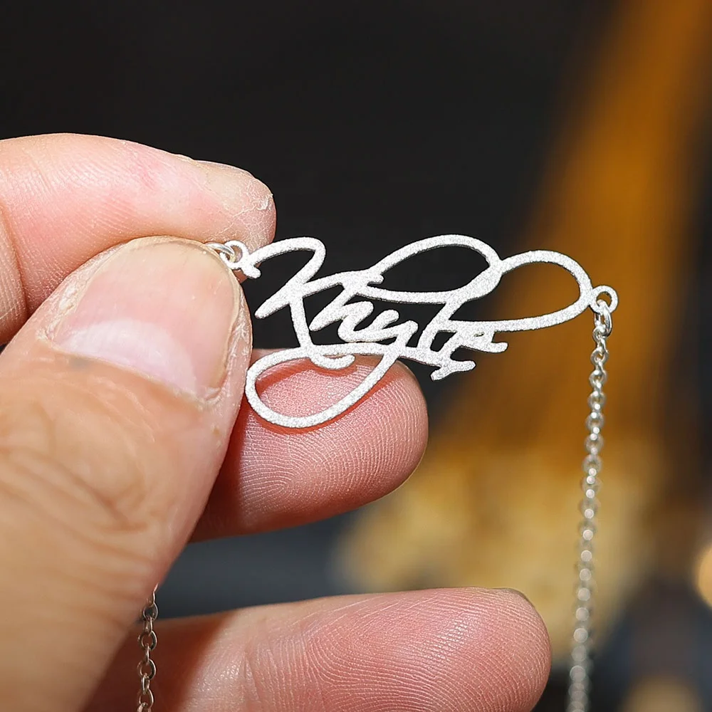 Ожерелье из серебра 925 пробы с бриллиантовой пудрой и надписью