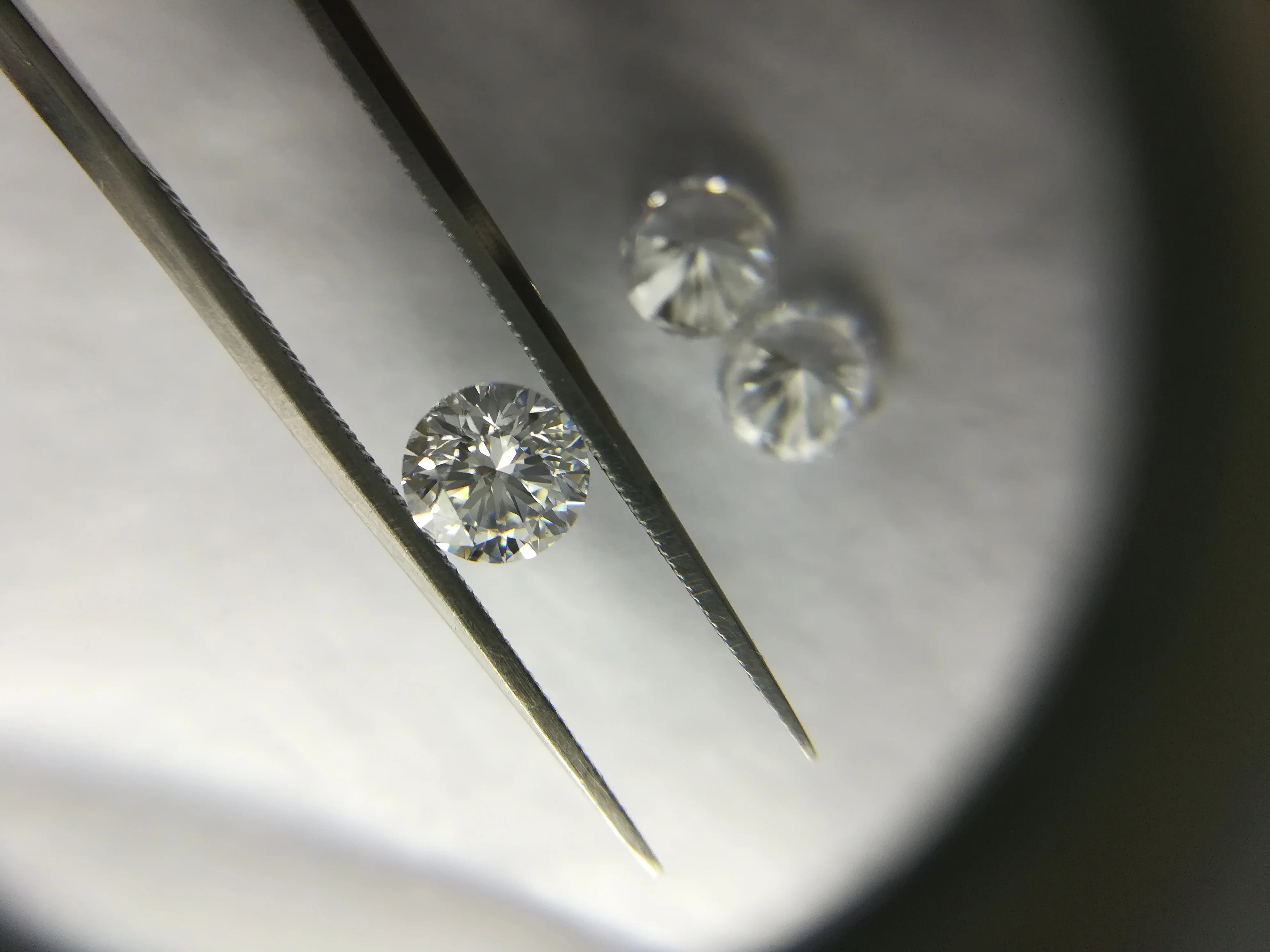 5.60 MM TCW 0.72 CT DEF Color SI Clarity. CVD HPHT Lab Grown Synthetic High Quality Brilliant Round Diamond Cut For Propose Ring