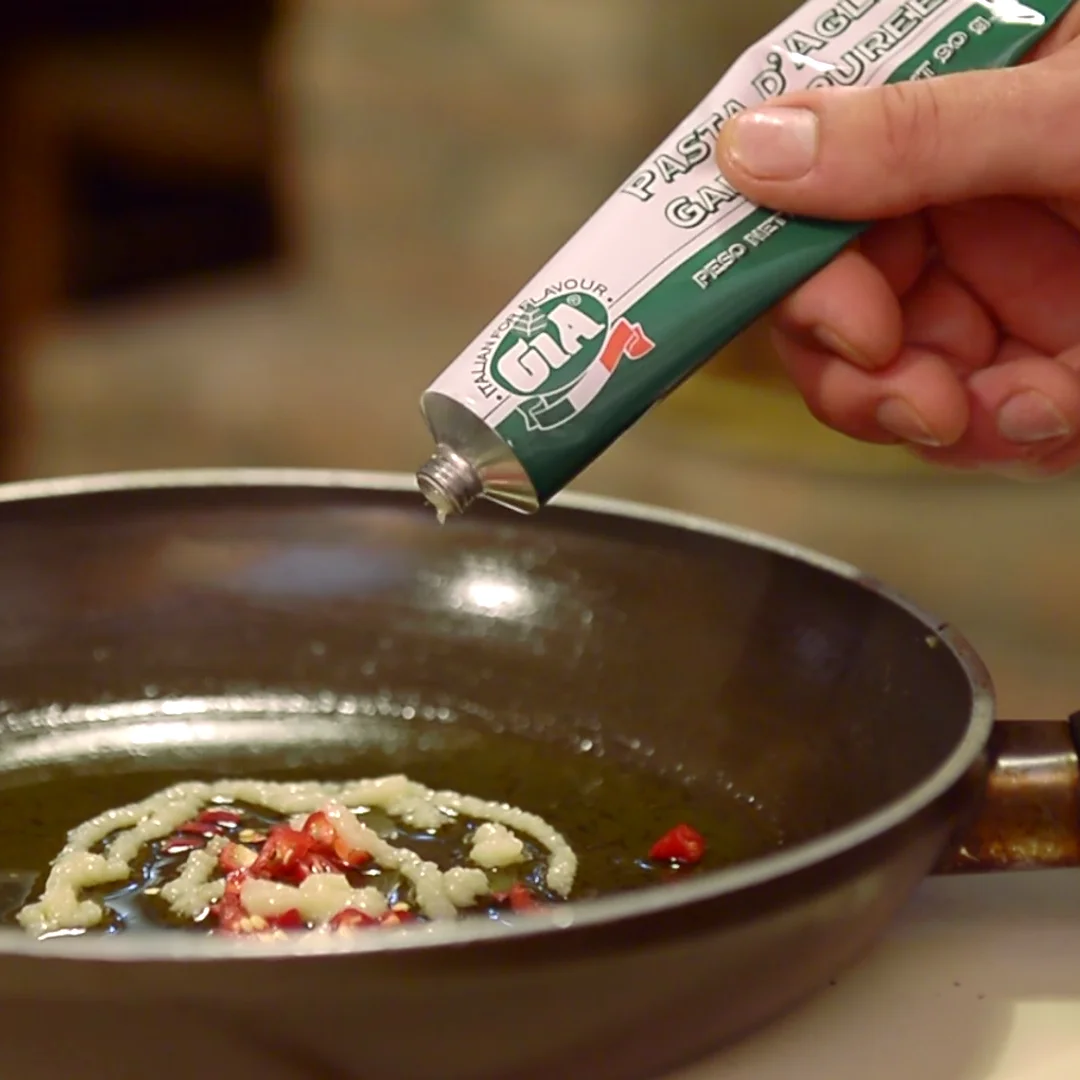 Top quality italian GARLIC PUREE 80 g in tube GIA
