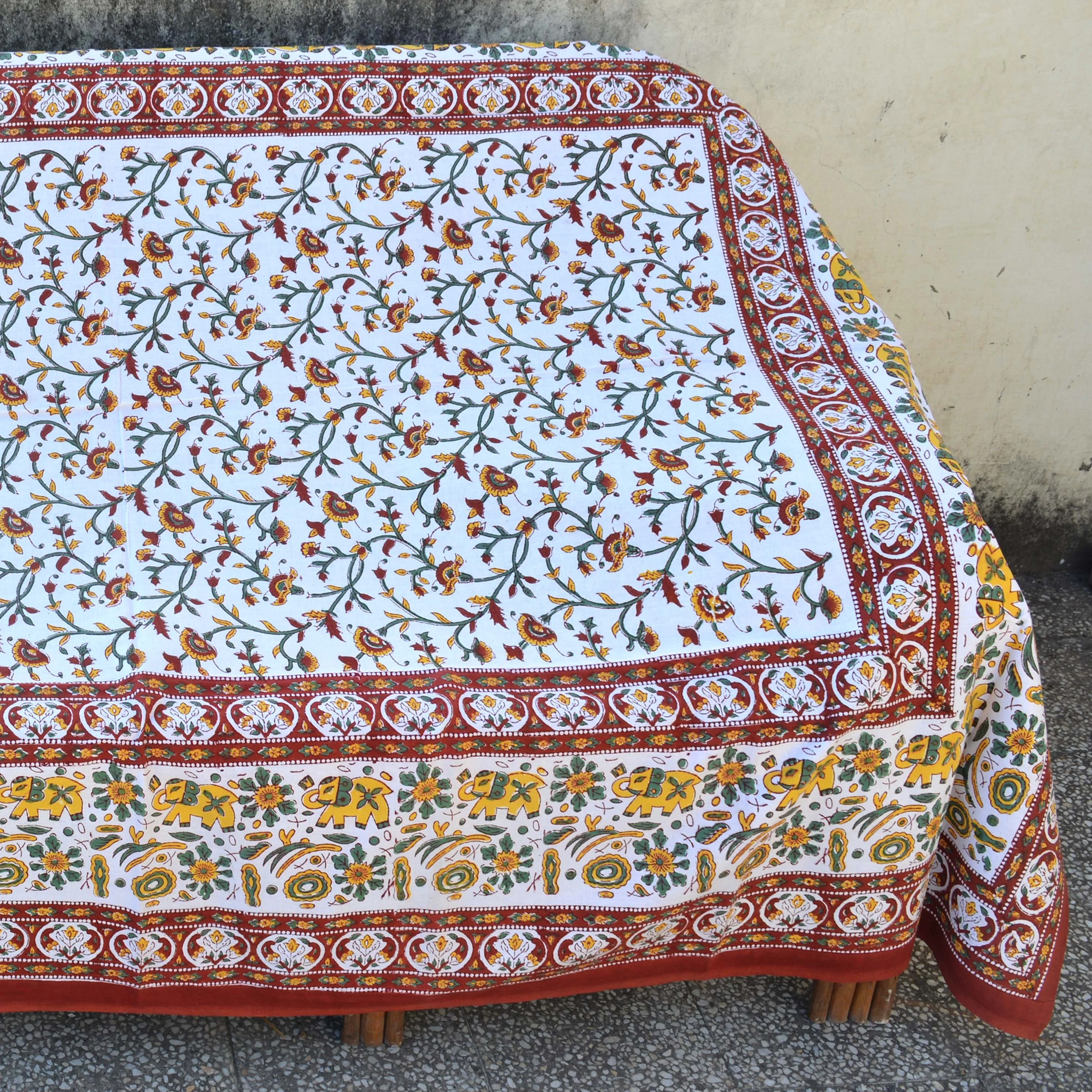 Хлопковая прямоугольная скатерть ручной работы