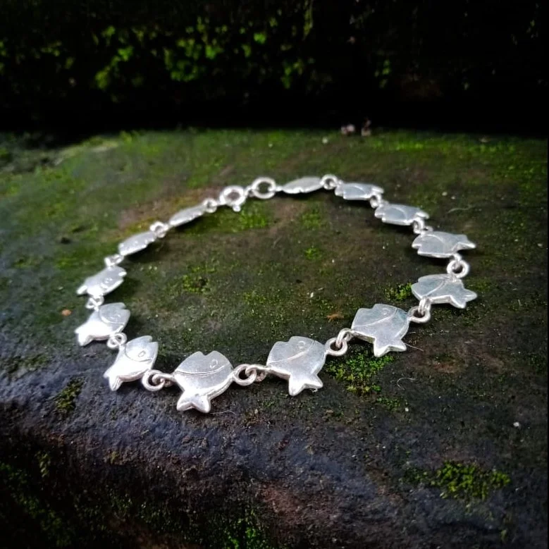 NY-BR002-Silver Fish Design Charm Fancy Bracelet Luxury Design Sterling Silver Special Gift