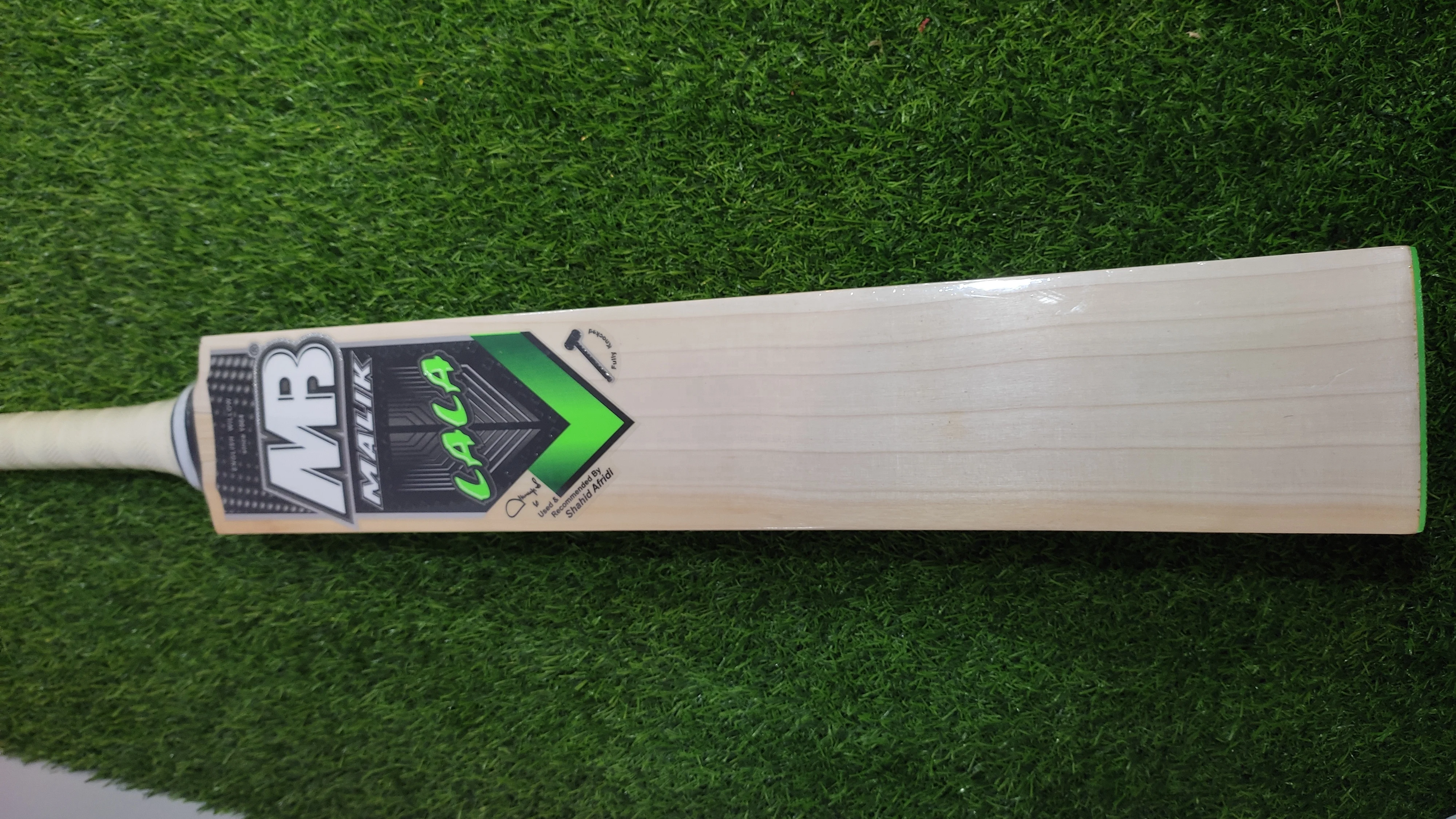 Пользовательская Высококачественная бита для крикета MB LALA Крикета