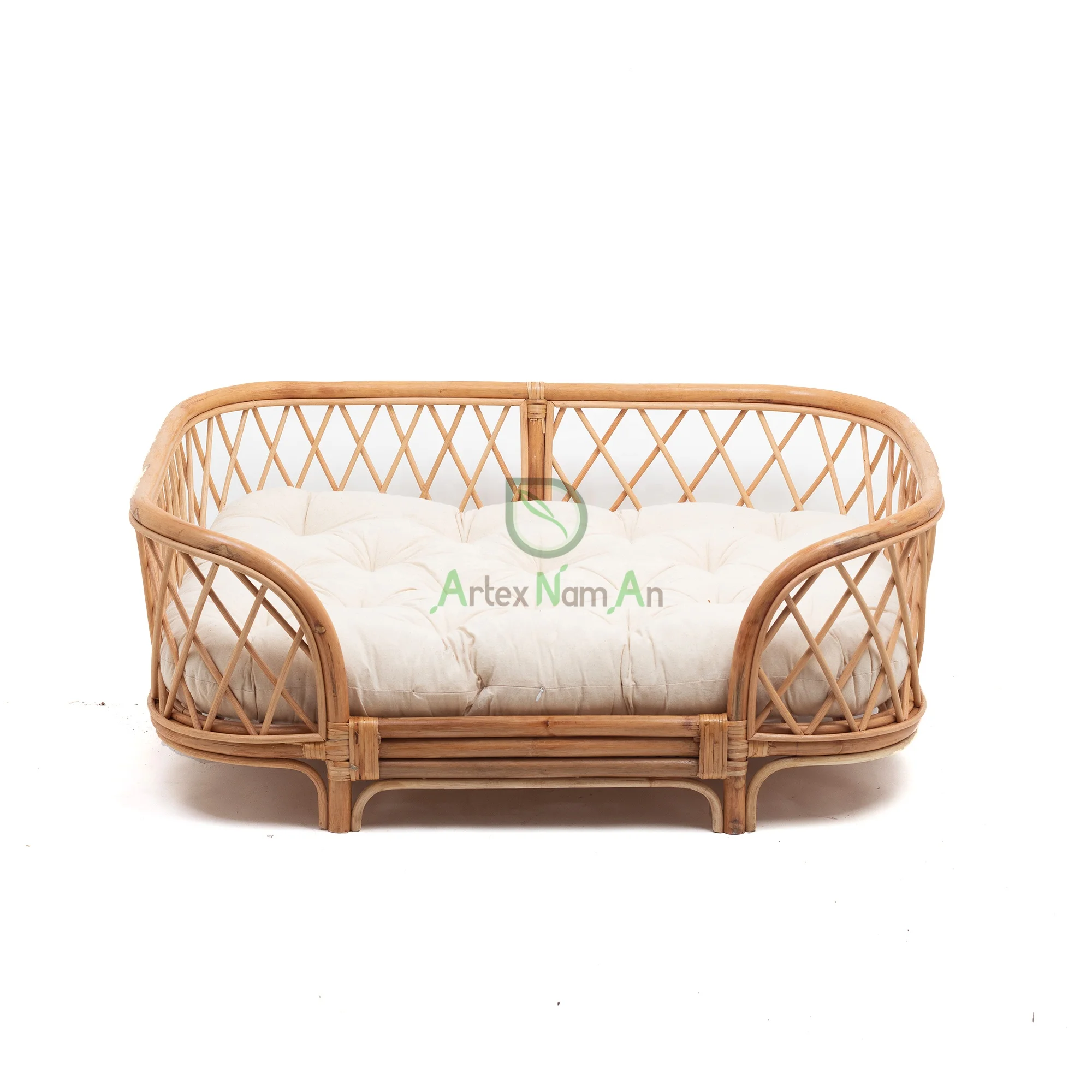 Eco friendly large rattan pet bed with fabric mattress for cat and dog also wicker bed for pet supplies
