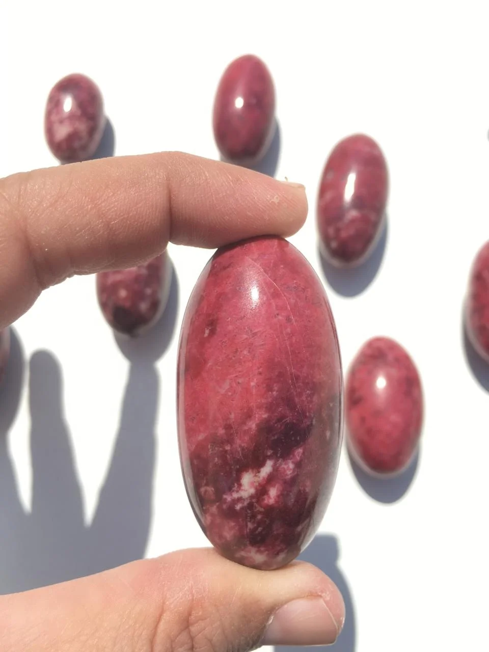 Wholesale High Quality Dark Pink Thulite Gemstone Natural Norway Semi-Precious Stone Shiva Reiki Heli Meditation Decorative