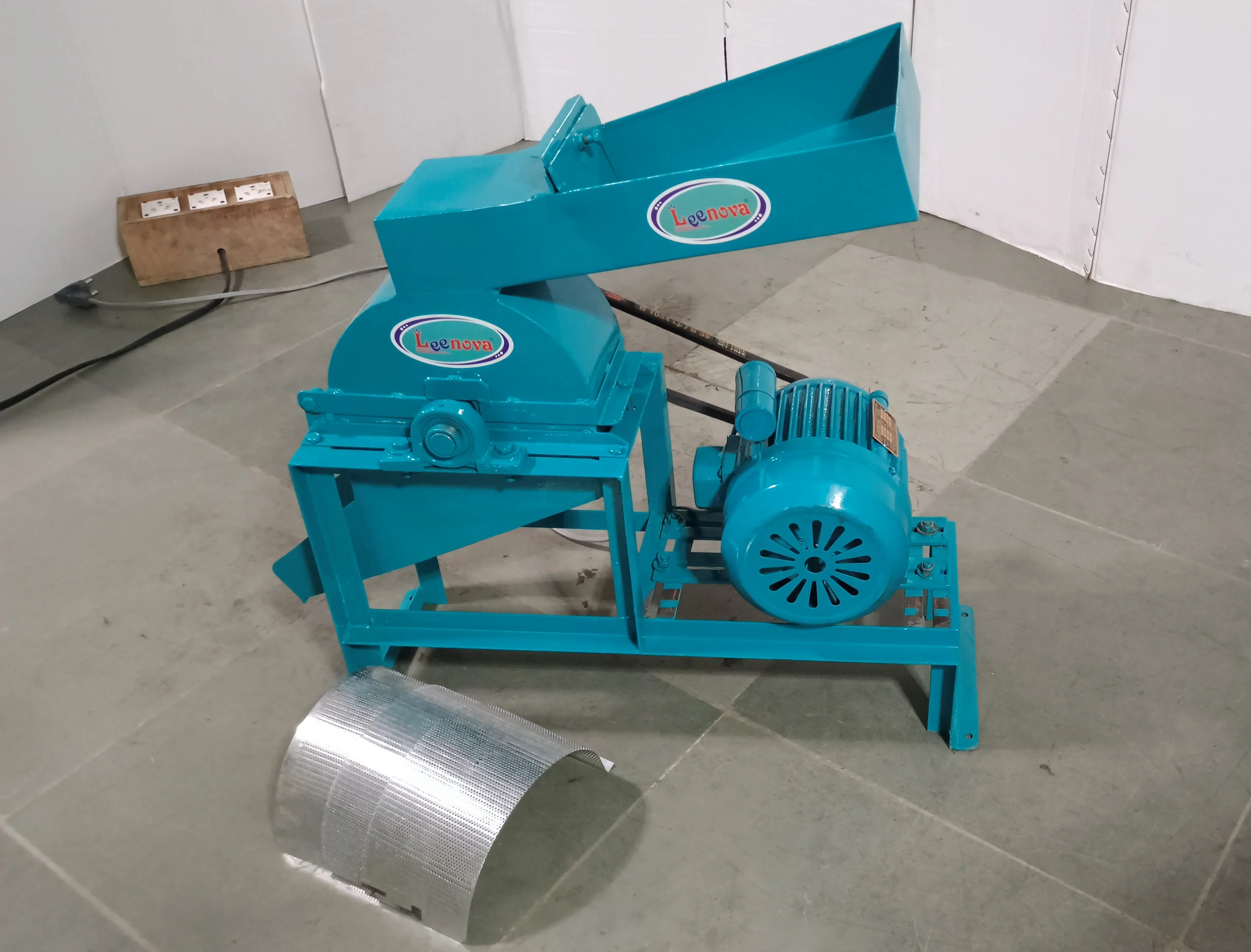 Leenova Laddu Crush Machine