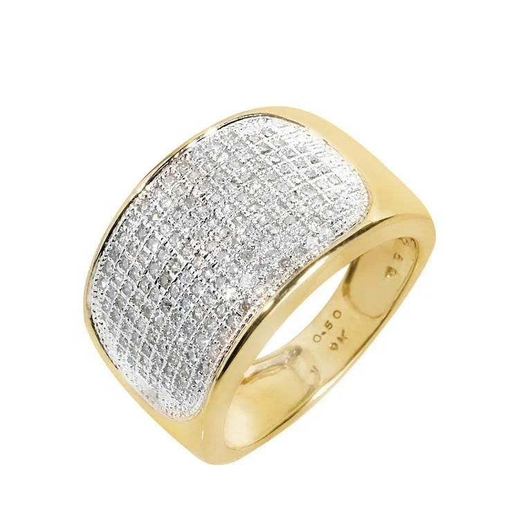 Customized engagement and wedding rings in white 18kt and 14kt gold with natural diamonds for men and women