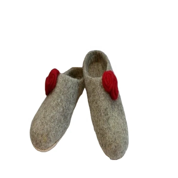 felt slipper
