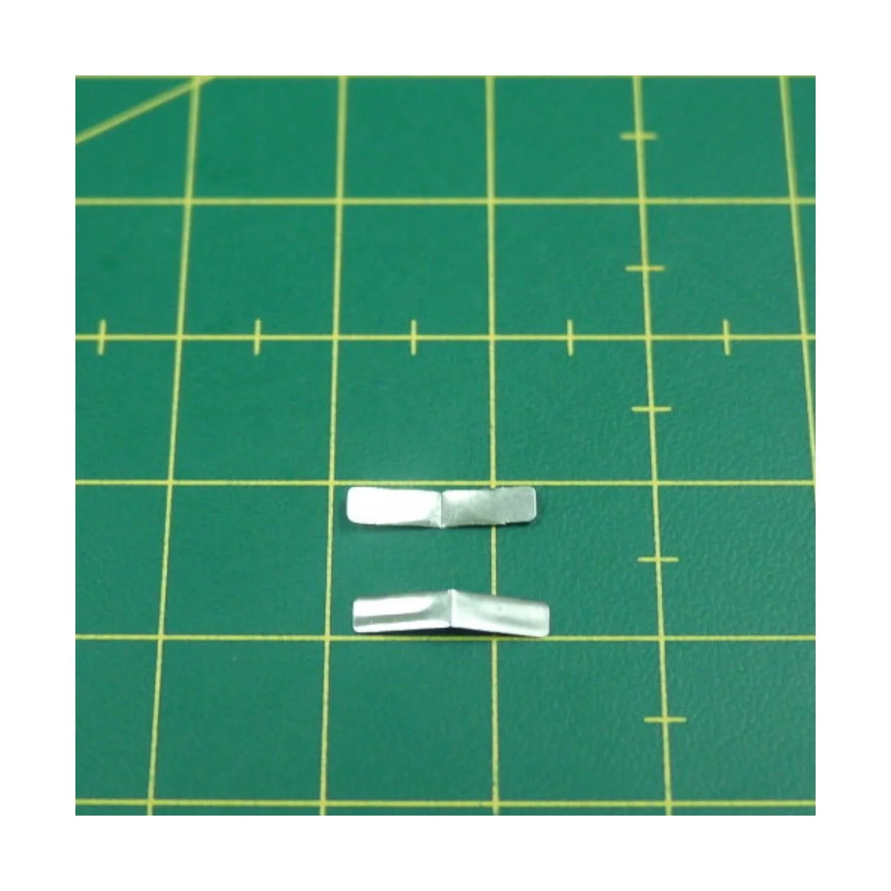 L1A3163000 NEEDLE CLAMP THREAD GUIDE COMPLETE HOUSEHOLD DOMESTIC SEWING MACHINE PARTS MADE IN TAIWAN