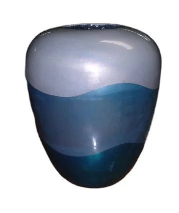 
Lacquer ceramic vase with three-tone colour 