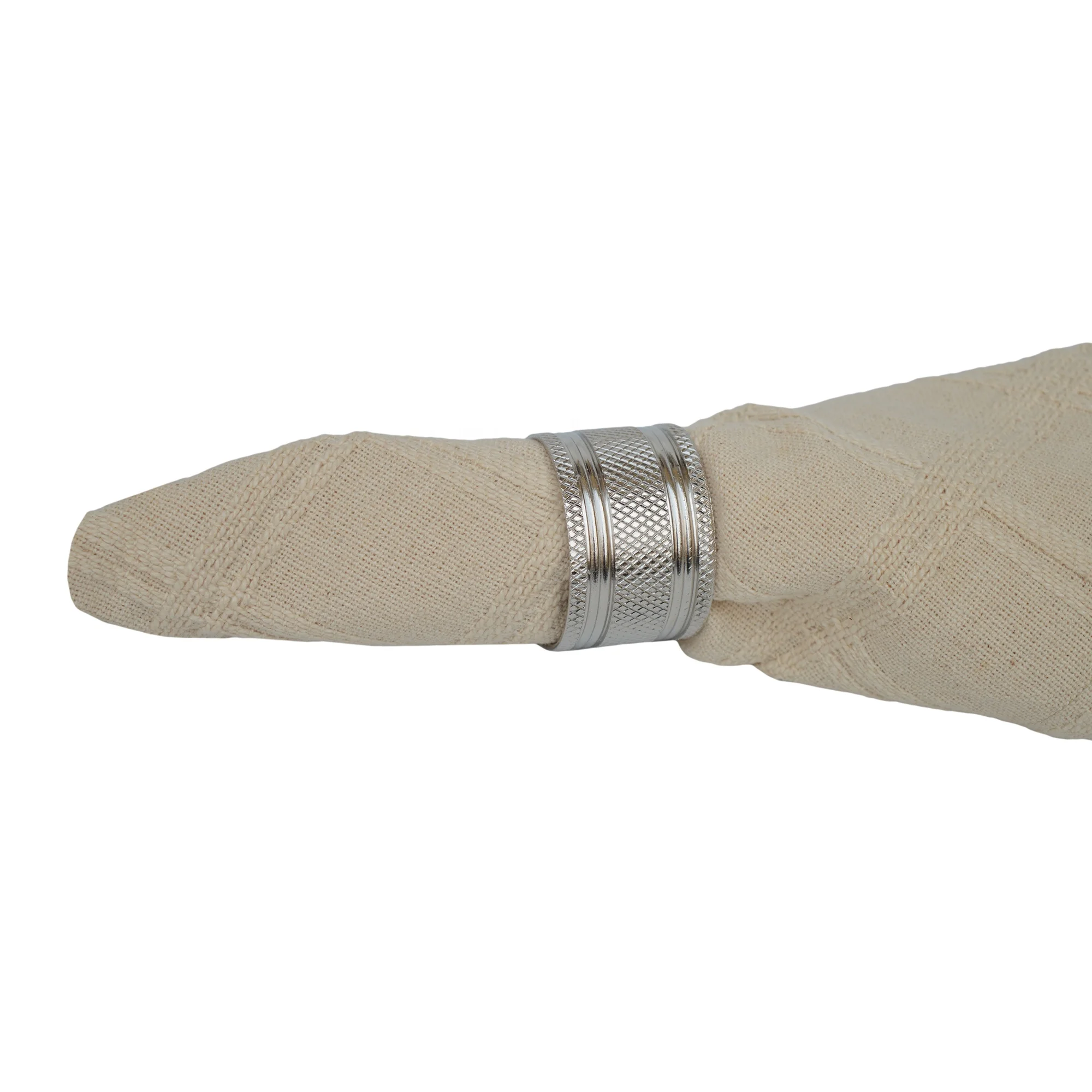 Bright Design Napkin Holders Best for Wedding Dinners Party Hotel Festive Table Decoration Design Napkin Ring Metal Holders