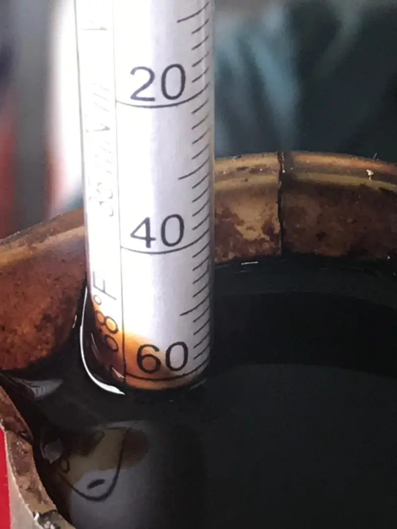 Malaysia Factory Price Black Light Fuel Oil For Sale Base Oil and Lubricants Grease Type Stickiness Improver