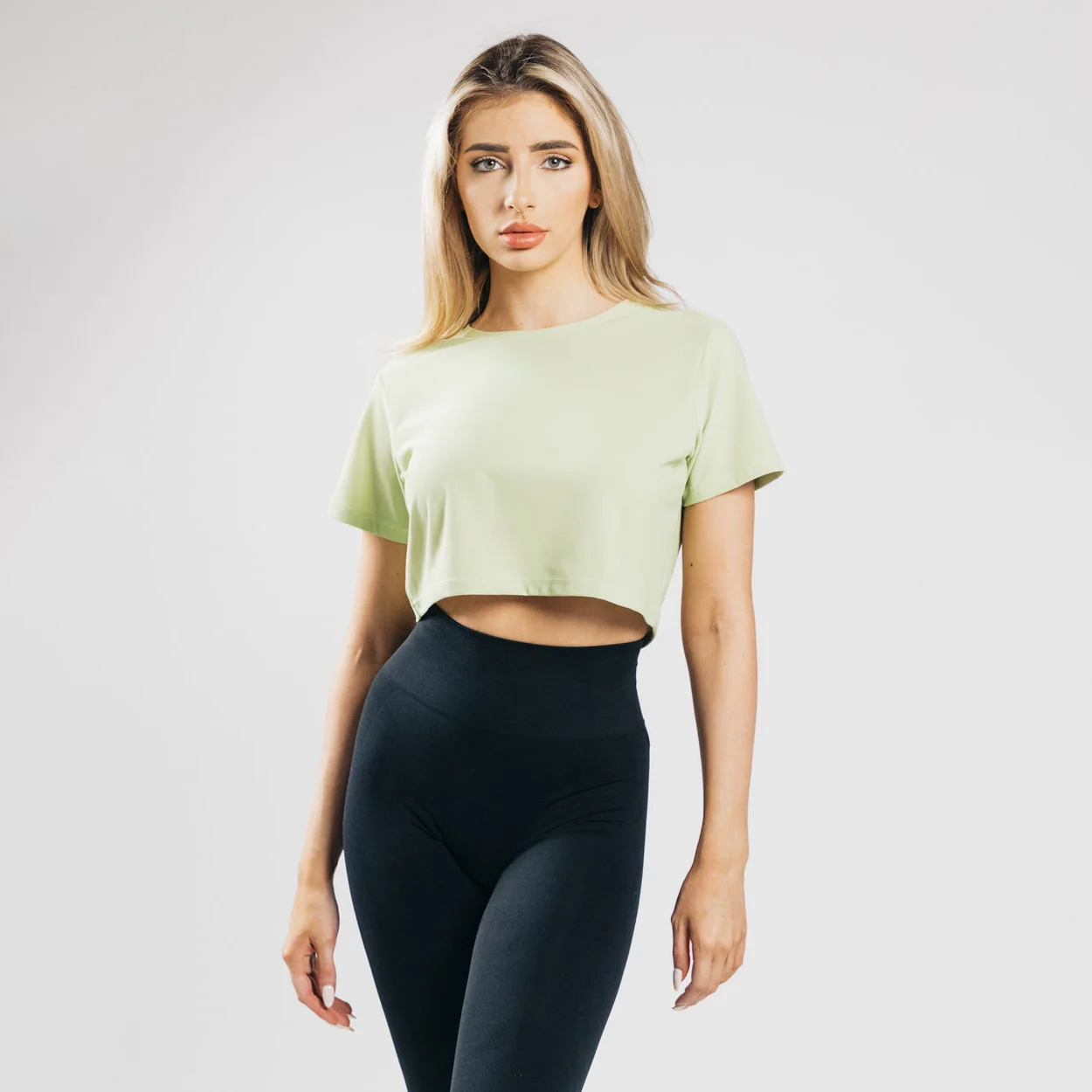 Wholesale Affordable Price Rib Knit Tank Top Short Sleeves Round Neck Cropped Slim Ladies Tank Top Women