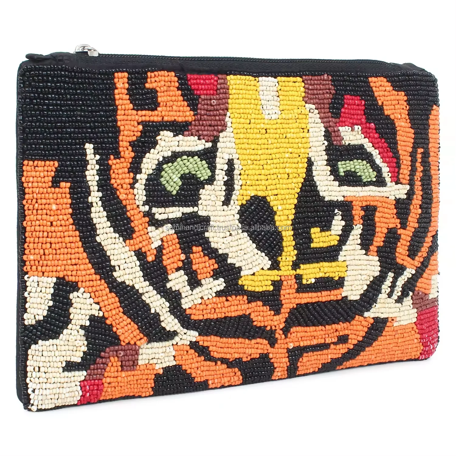 Вечерние сумки с бисером