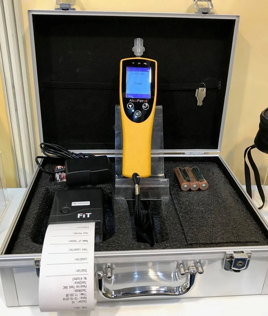 Профессиональный Алкотестер с беспроводным принтером, правоохранительные органов, высококачественный Алкотестер AP4020, новый дизайн