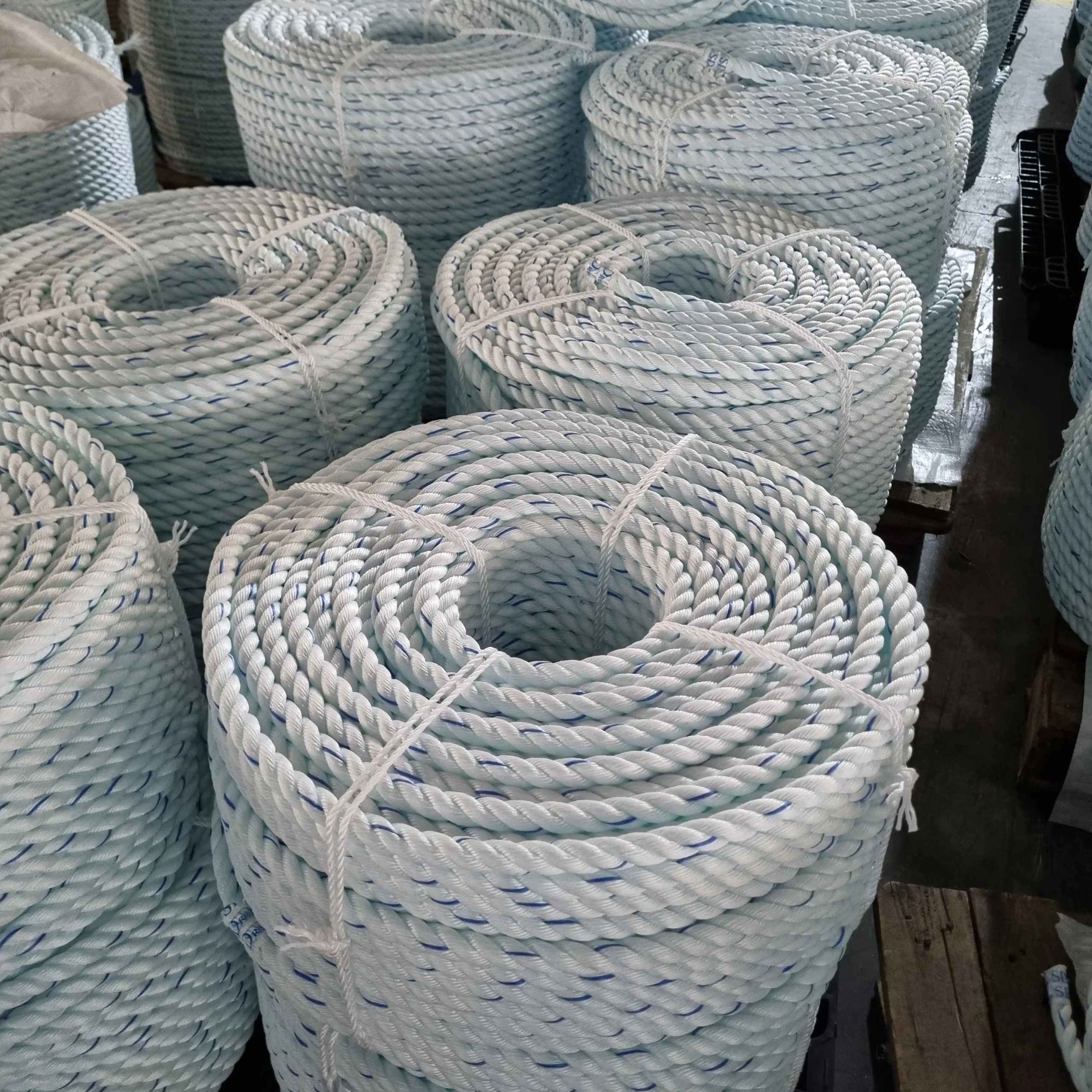 Best PP Danline Rope 10mm 3-4 Strands Twisted Monofilament Rope Made in Vietnam Big Sale pp rope