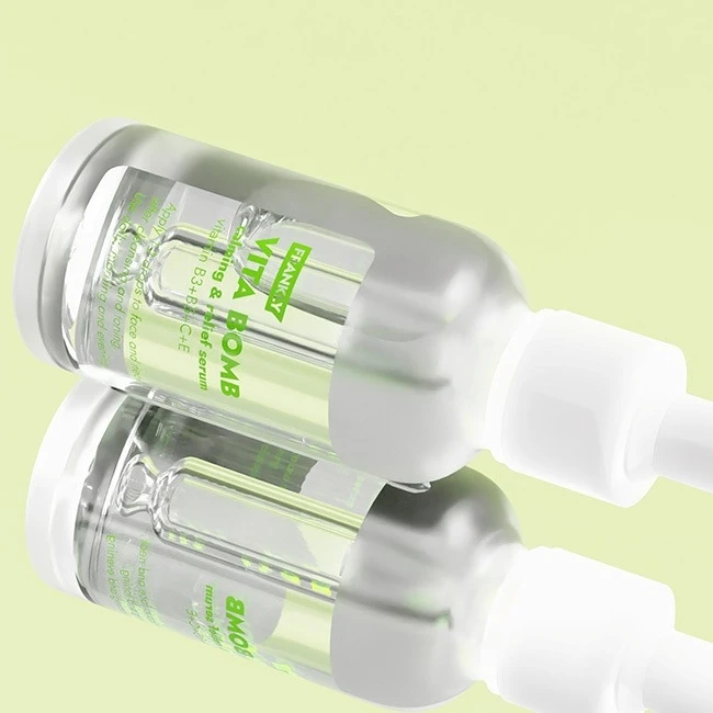 FRANKLY Vita Bomb Serum Korean Liquid Face Serum Hyaluronic Acid Niacinamide Panthenol Vitamin C Vitamin E Dry Skin Brightening