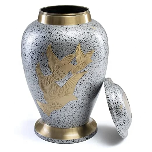 Brilliant Quality Handicraft Large Urn At Best Price For Funeral Human Ashes Urn