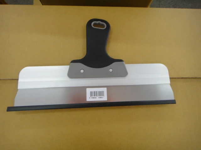 STAINLESS DRYWALL TAPING KNIFE