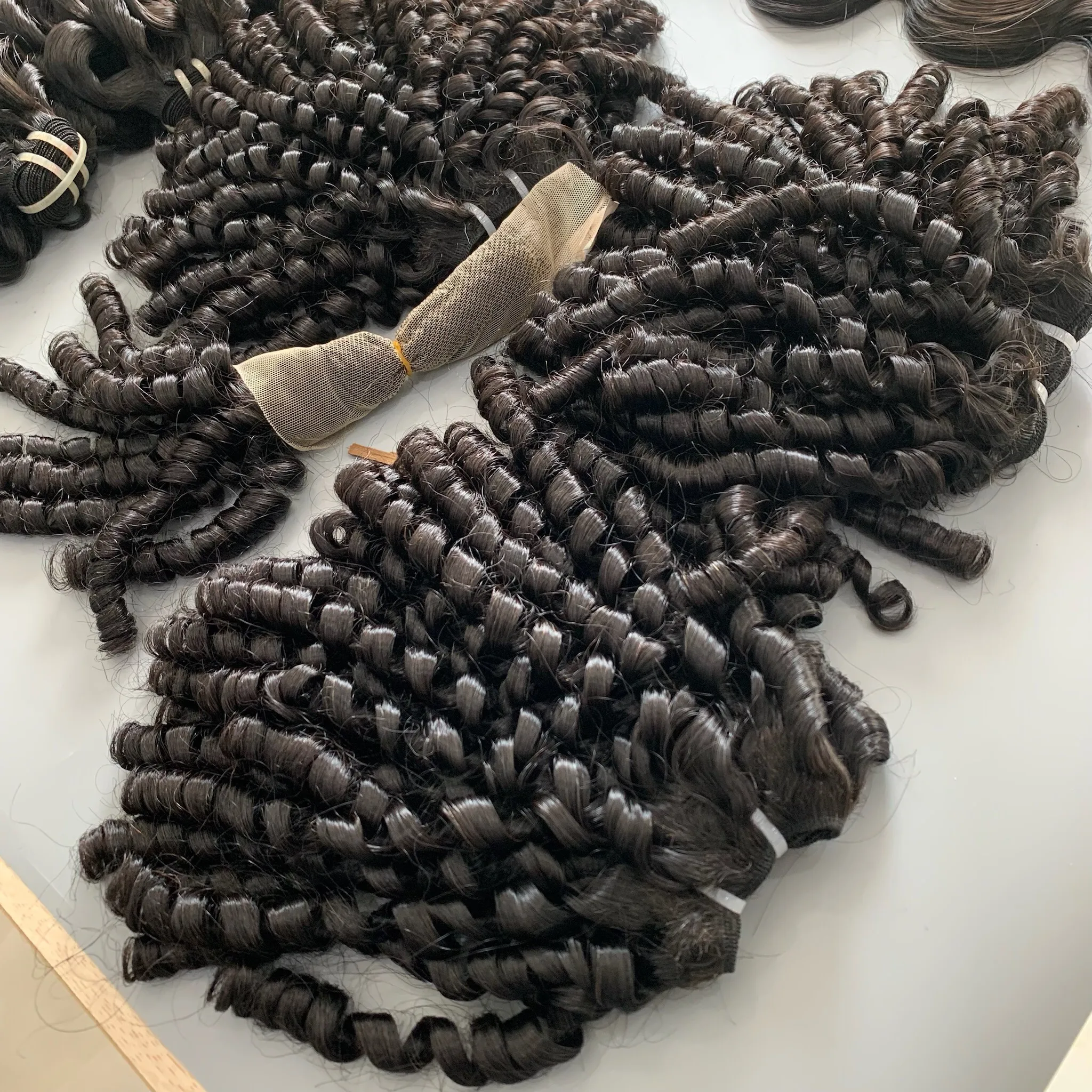 Pixie Curl  With Closure Natural Black Hot Selling African Market 100% Original Virgin Vietnamese Human Hair