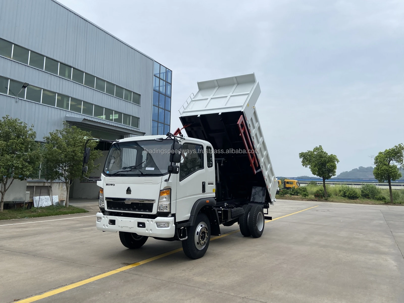 Самосвалы 2024 Sinotruk HOWO самосвал для легких грузовиков 7 тонн 8 9 10