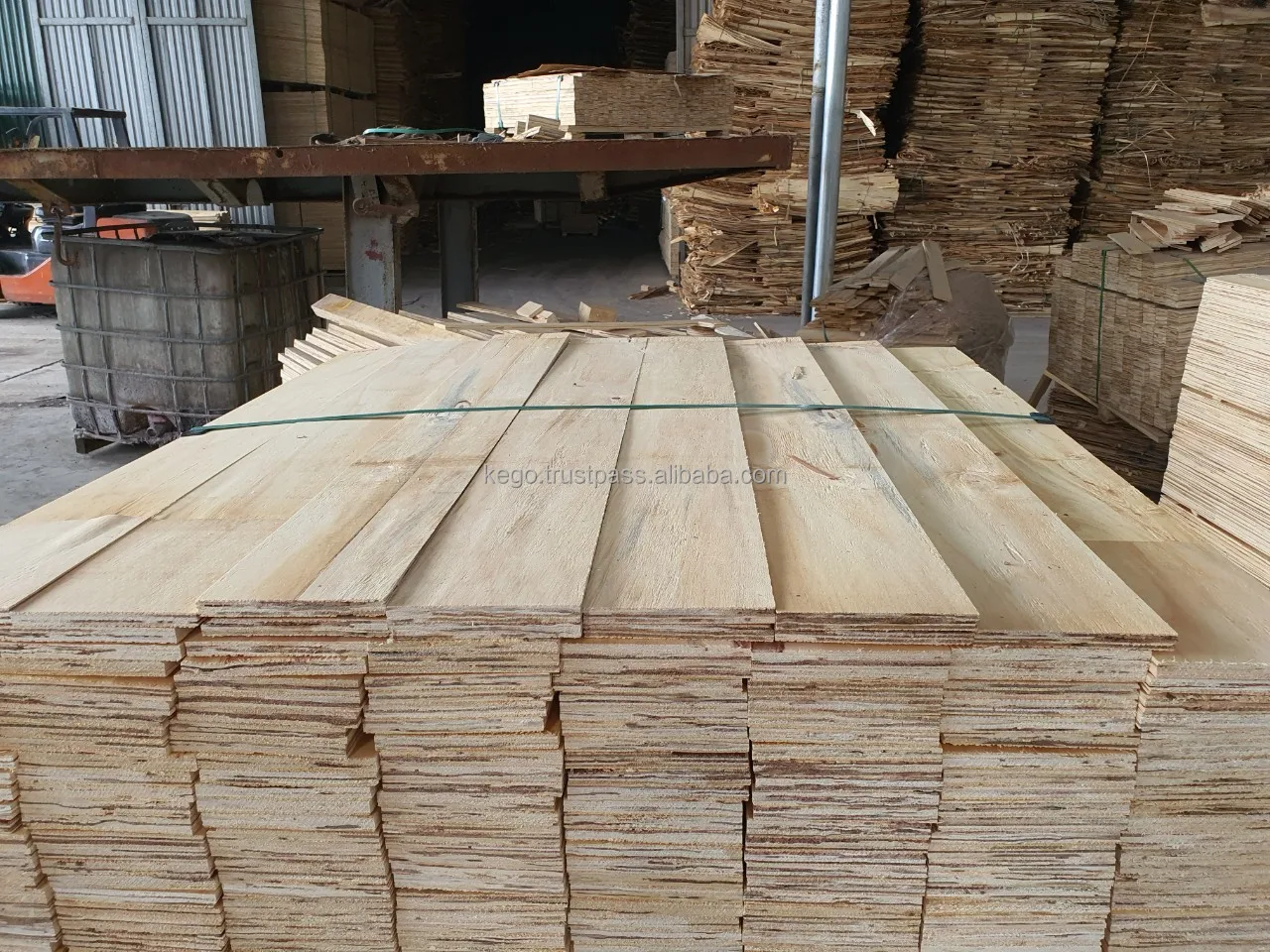 LVL Plywood For Packing From Vietnam Boxes Pallets Crates Kego Factory Price Sell to Thailand Malaysia Japan Korea