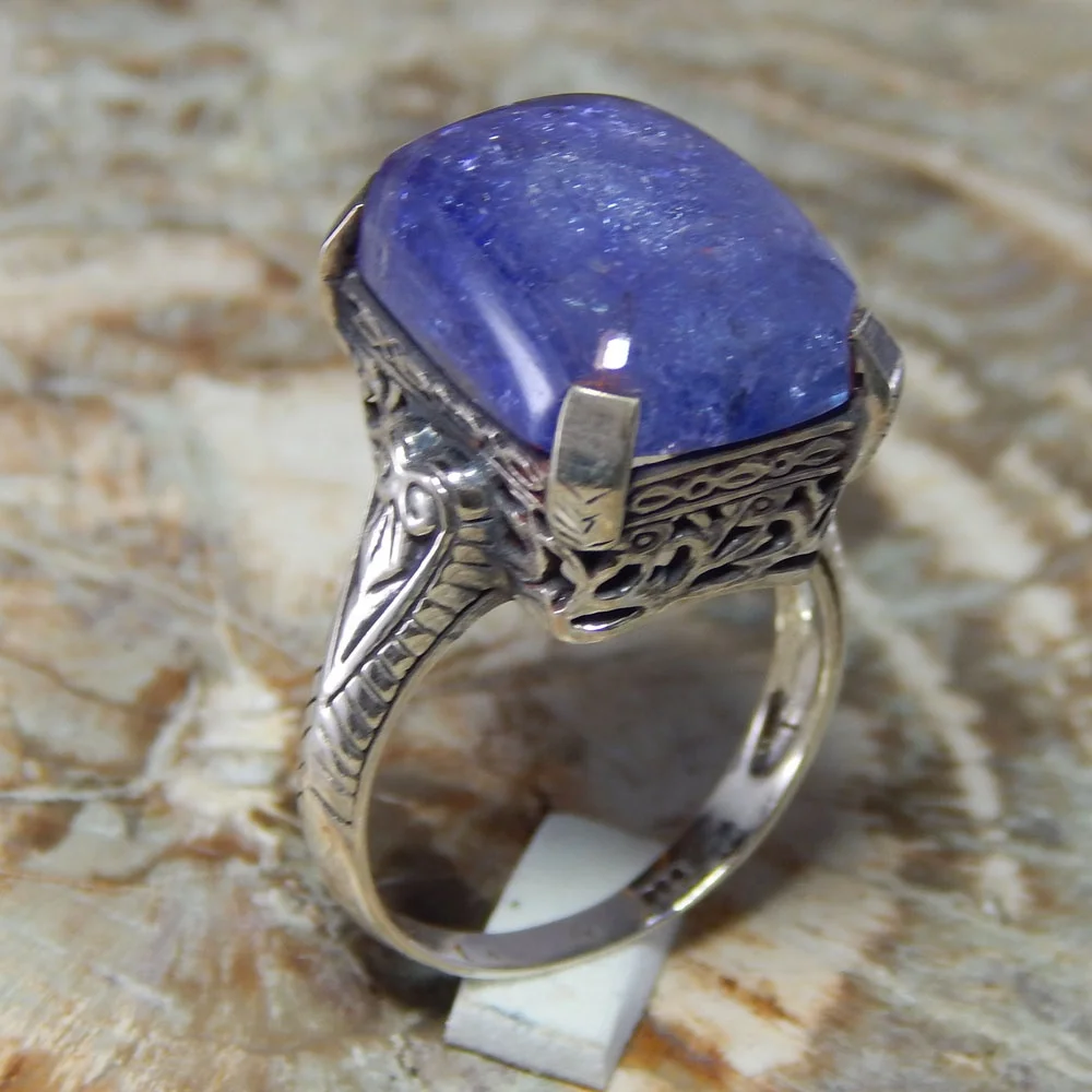 Blue Tanzanite Ring Octa. Cushion  Cut Gemstone Ring Handmade 925 Solid Sterling Silver Ring For Woman
