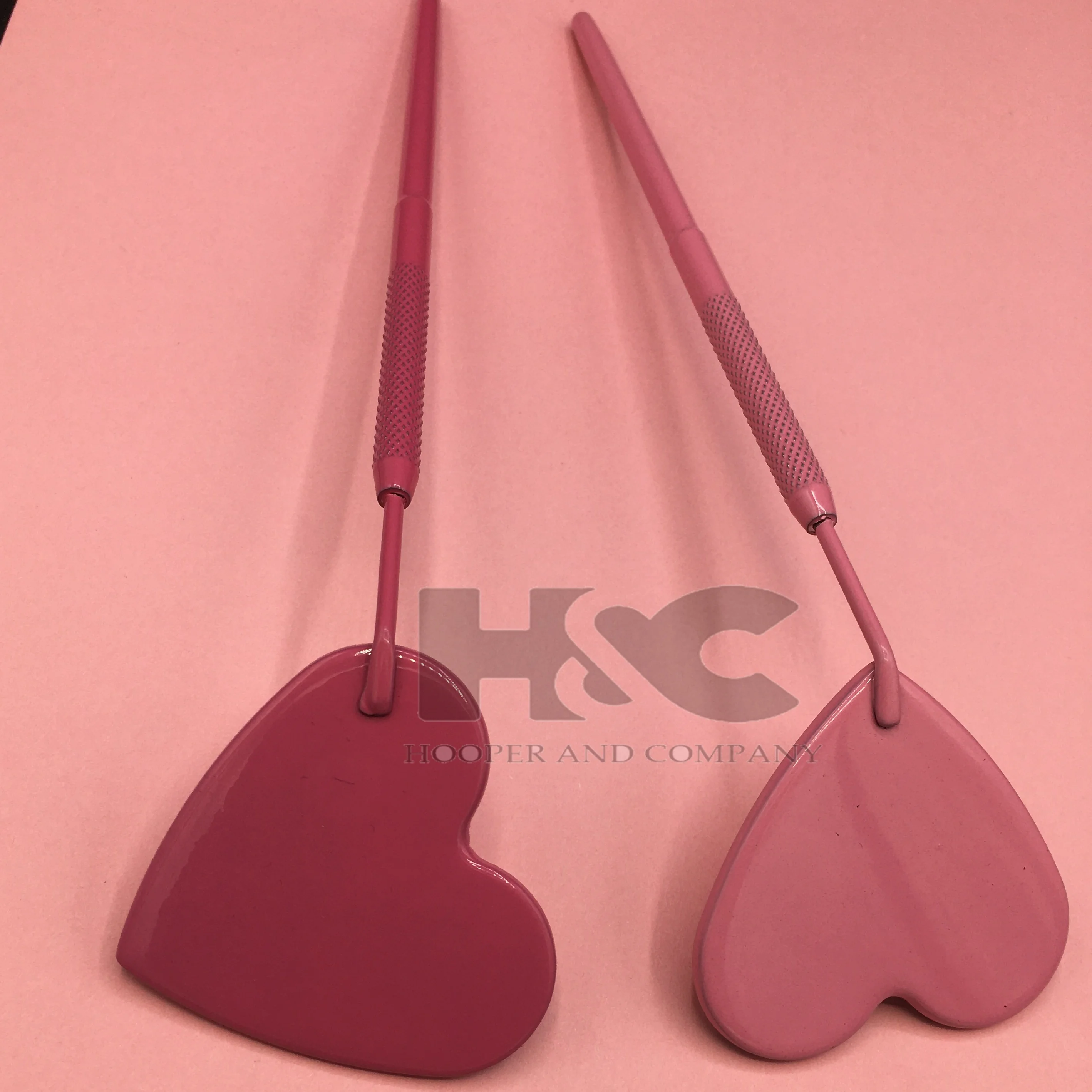 Custom Heart Style Hand Held Makeup Mirror Eyelash Makeup Mirror With Logo Wholesale Custom Logo High Quality Regular Sale