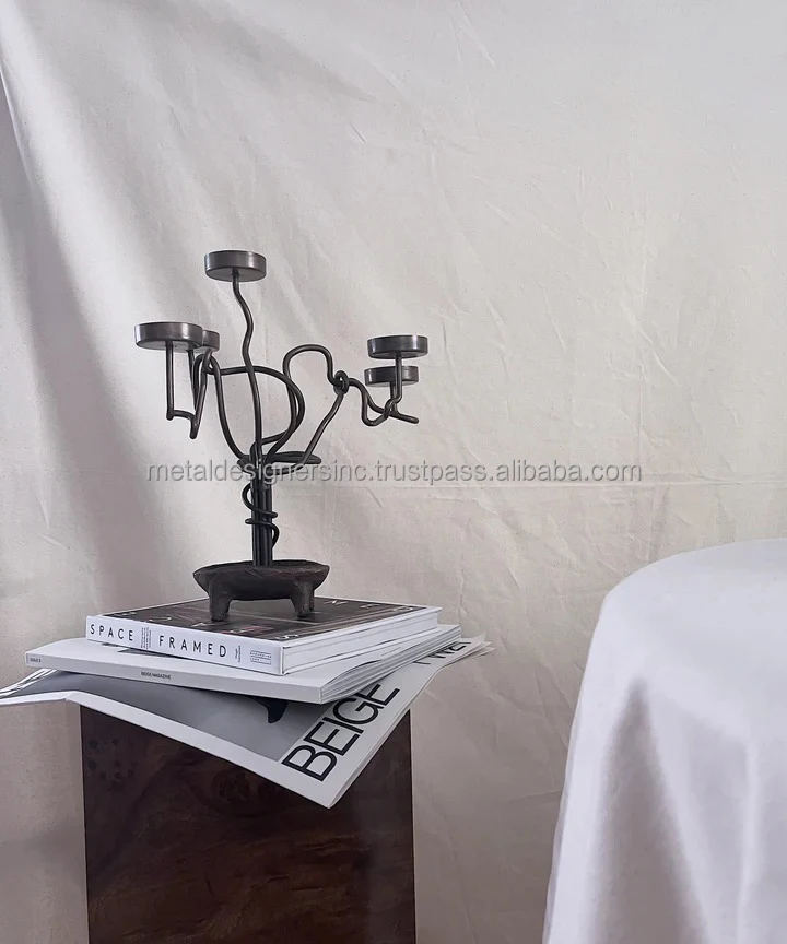 Iron Wire Swirl wire 4 candle holder Decorative metal candle pillar For floor Living Room Candle Holder Best For Tableware