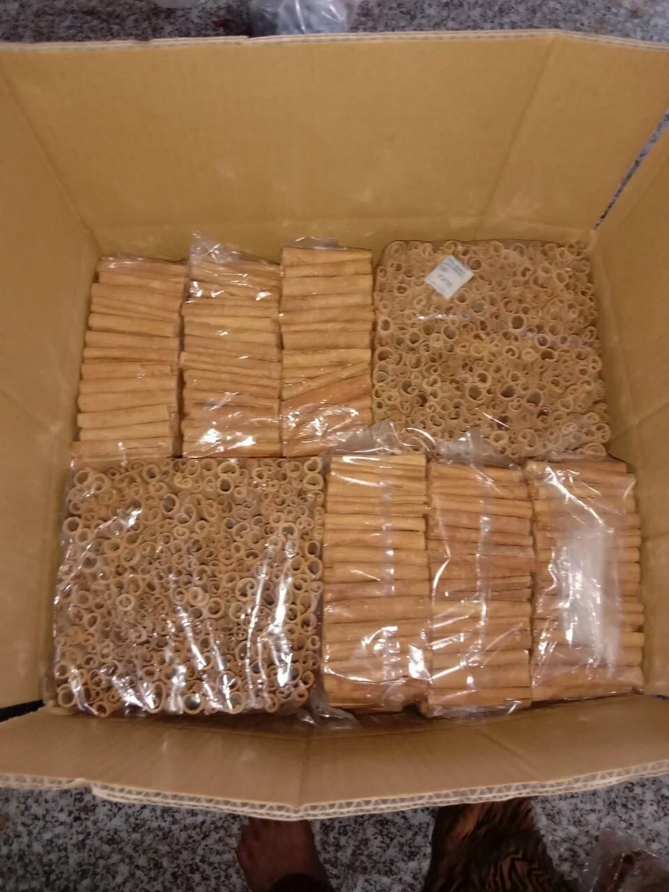 Vietnam Split Cassia Cinnamon - High Quality best price