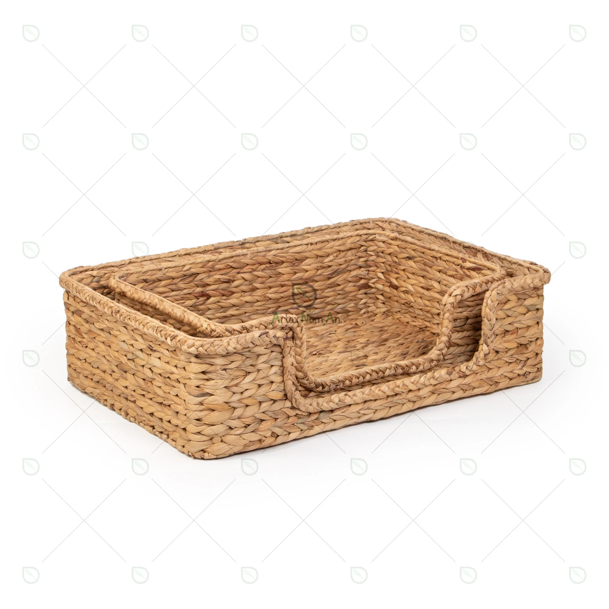 Eco Friendly Woven Water Hyacinth Large Cat Pet Dog Bed/wicker Dog Basket/pet Bed House Indoor Carton Box BSCI Viet Nam