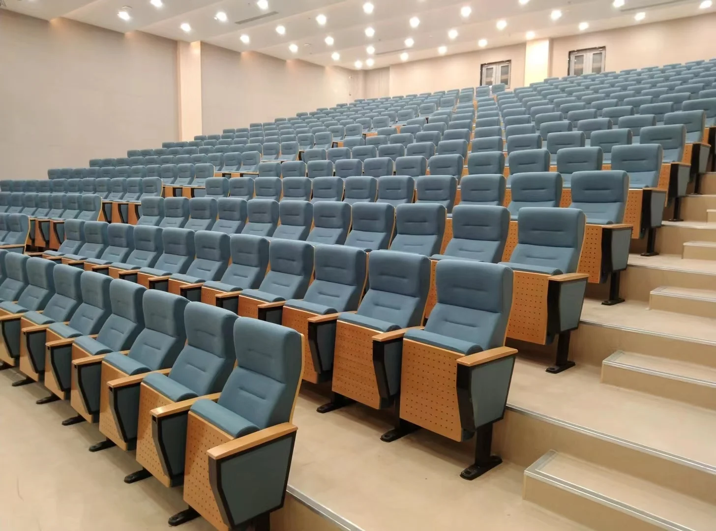 Оптовая продажа церковные стулья в