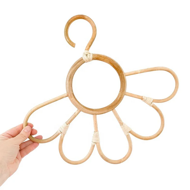 High Quality Rainbow Heart Flower Shape Wooden Bamboo Hanger for Kids Custom Size Plastic Clothes Rack Cheap from Vietnam